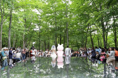 空気神社での結婚式の様子の写真