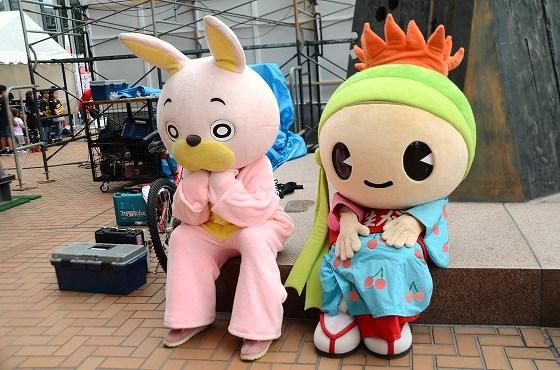 はながたベニちゃん、ウサヒ