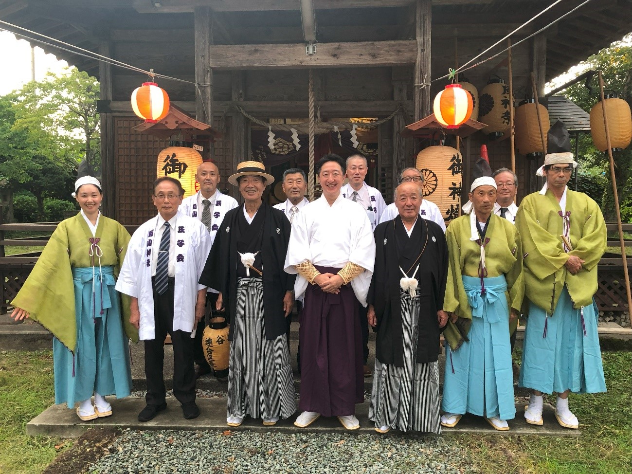 風神祭の日、白山神社で皆さんと撮影