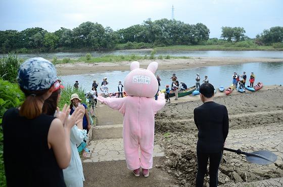 ウサヒ、カヌー