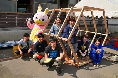 ウサヒと東北芸術工科大学のみなさん