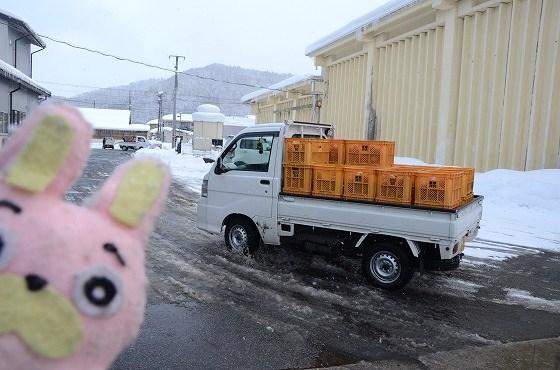 りんご、コンテナ、出発