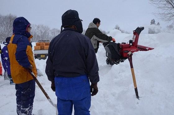 除雪、雪りんご