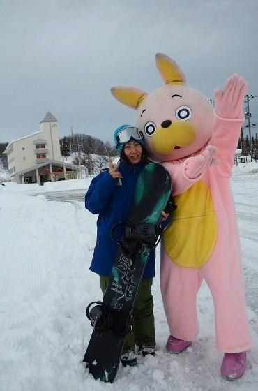 児珠藍、ウサヒ