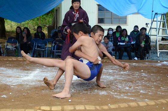 西五百川小学校 すもう大会