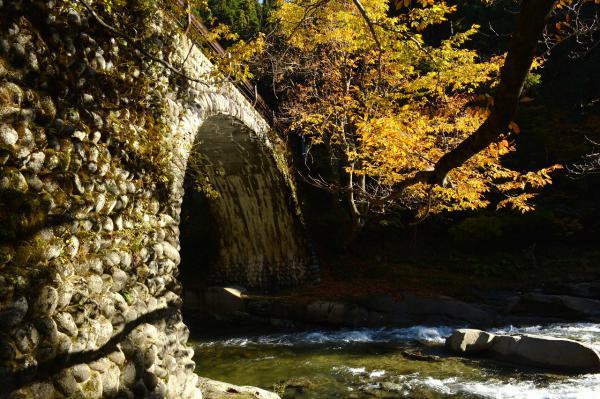 玉石橋(朝日川渓谷)の写真