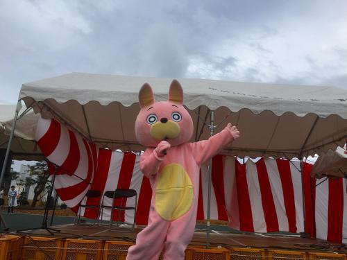 オンステージ