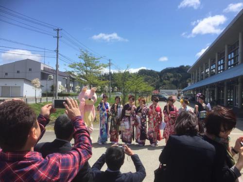 新成人とウサヒ1