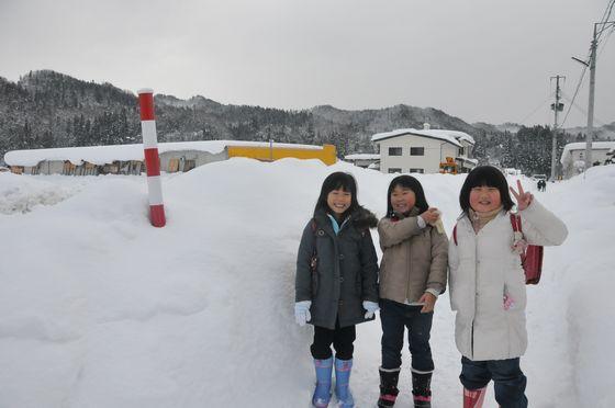 うれしそうな表情をする子どもの写真3