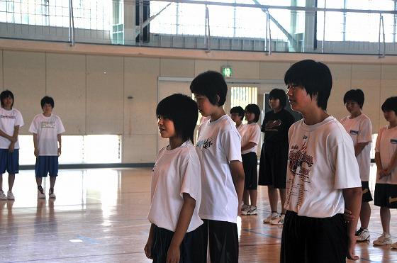 千羽鶴の贈呈の写真2
