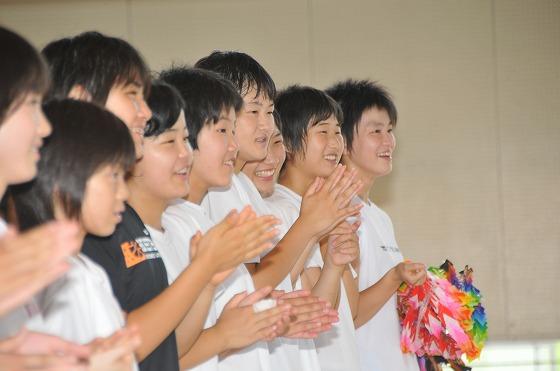 千羽鶴の贈呈の写真7