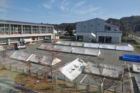 町民体育館脇の駐車場の写真