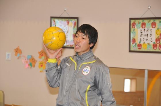 サッカークラブの育成担当コーチの写真