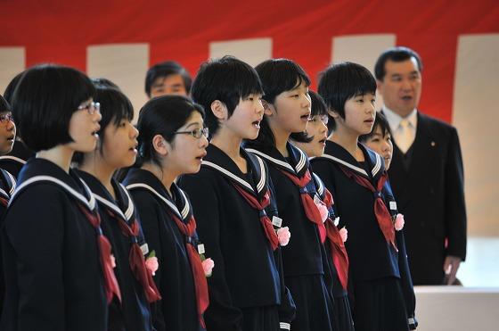 朝日中学校の入学式の様子の写真2