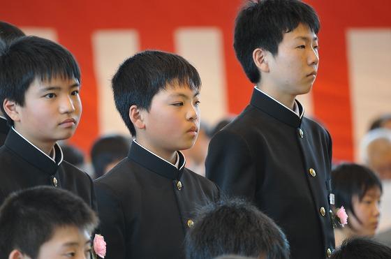 朝日中学校の入学式の様子の写真3