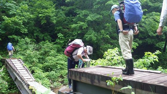町山岳会 登山道の維持作業の様子の写真4