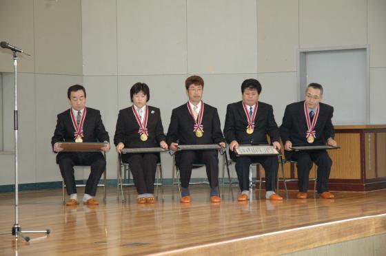 事業振興会優秀技能者表彰受賞者のみなさんの写真