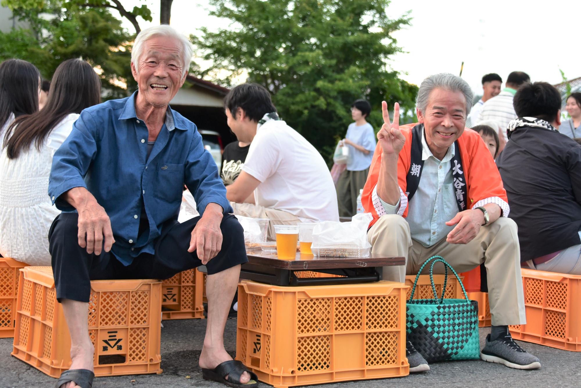 カメラを見つけてハイチーズ