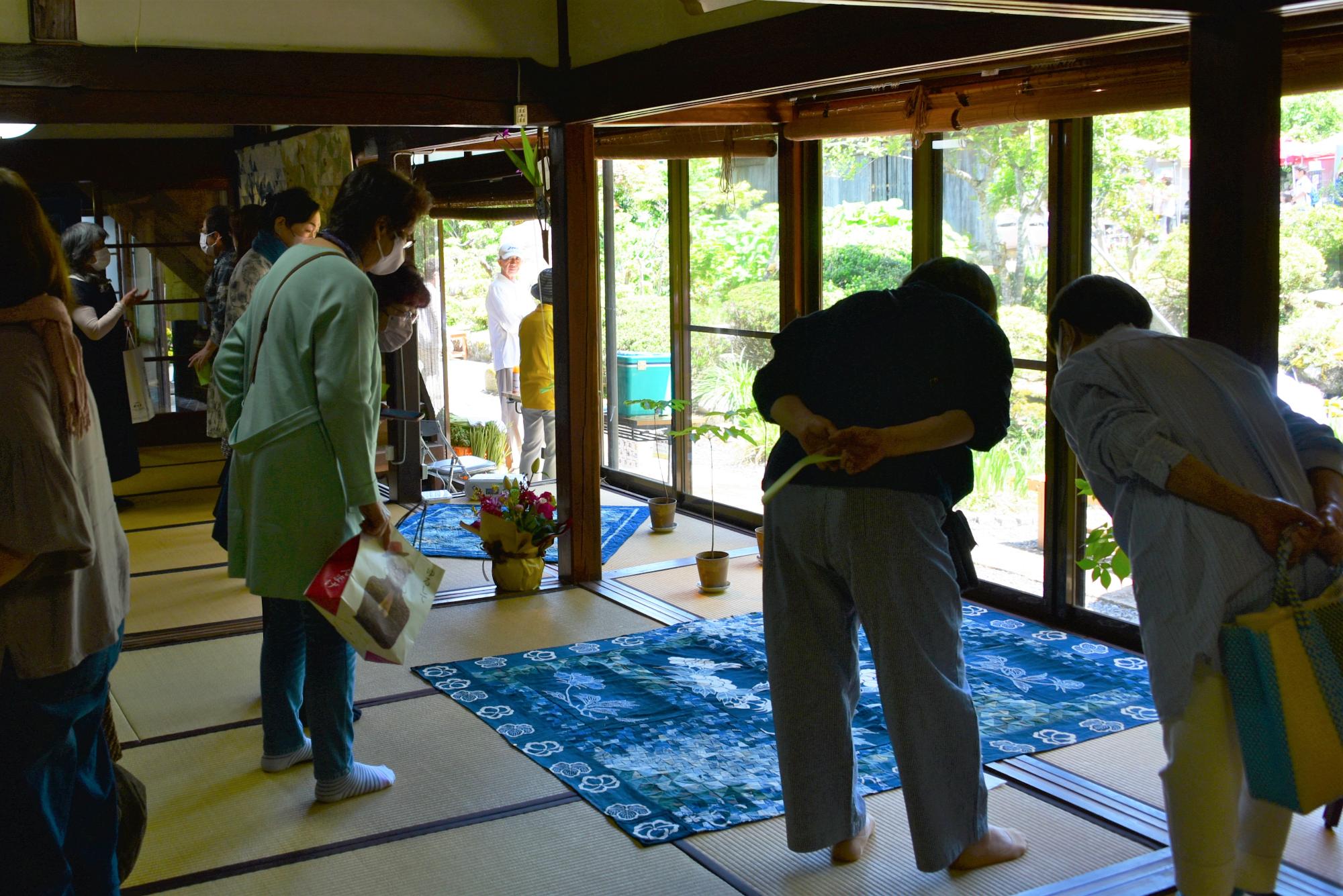 さわやかさを感じさせる作品が会場を彩ります