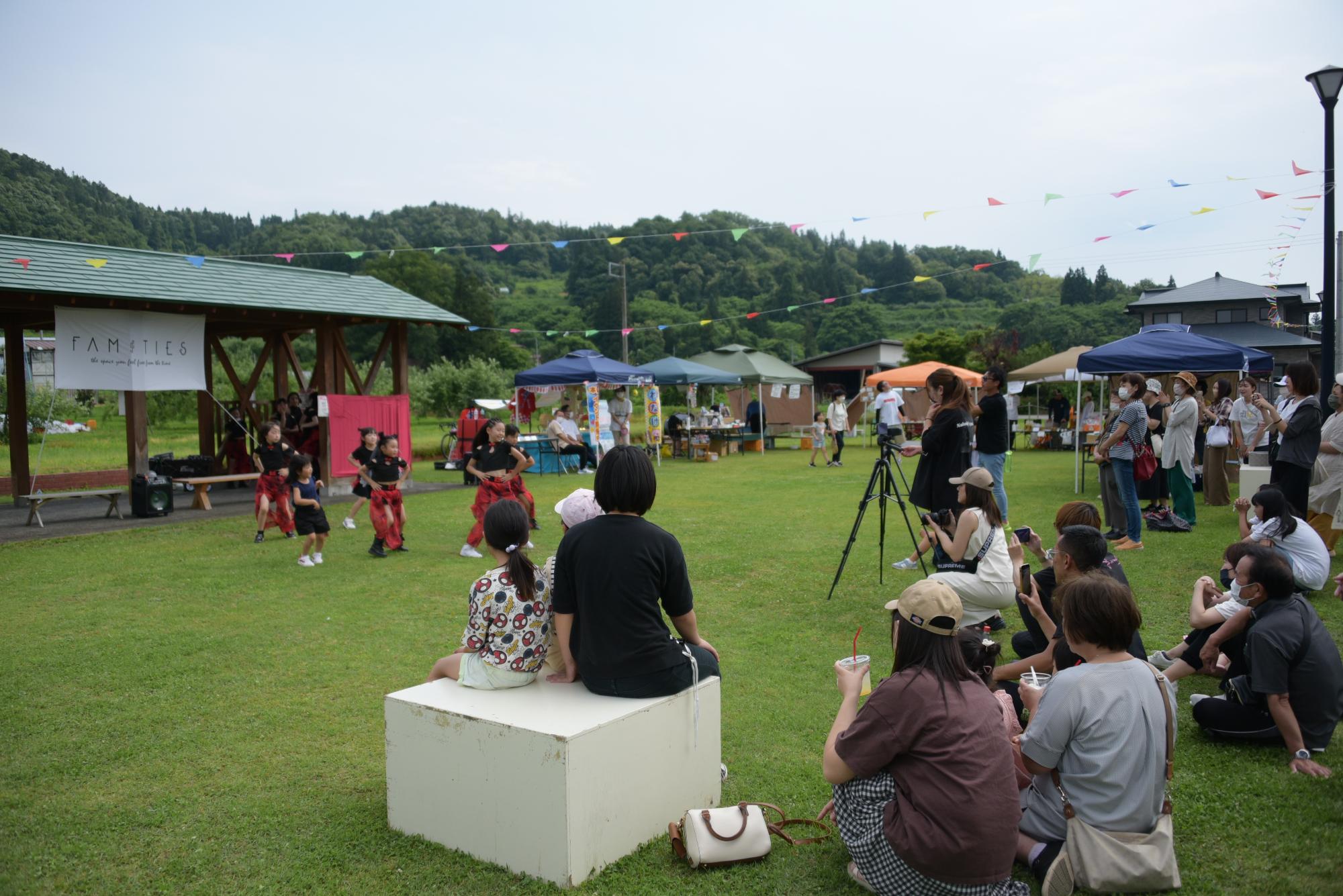 ダンスは多くの方の目を奪い、会場に一体感をもたらせました