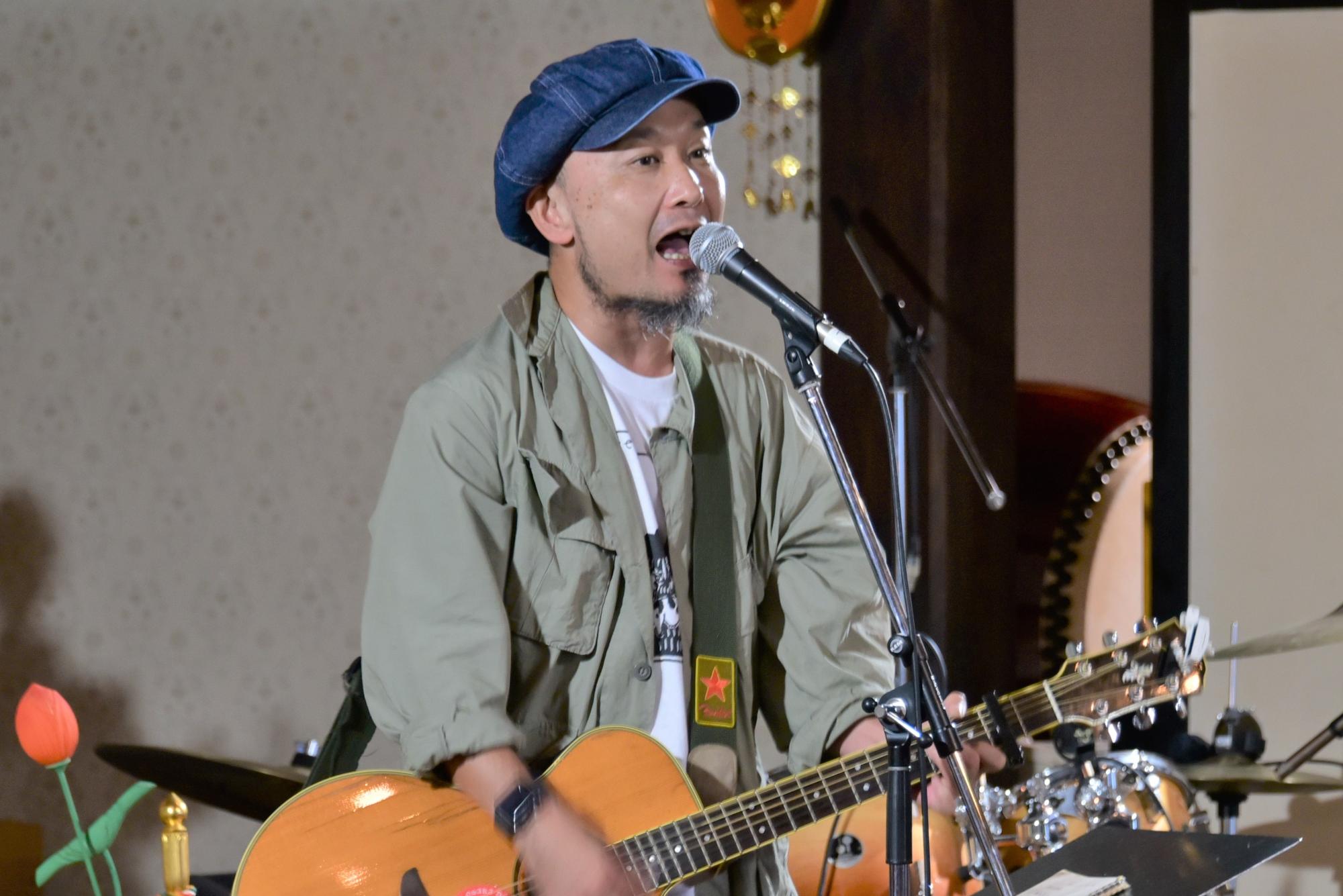 コザック前田さん
