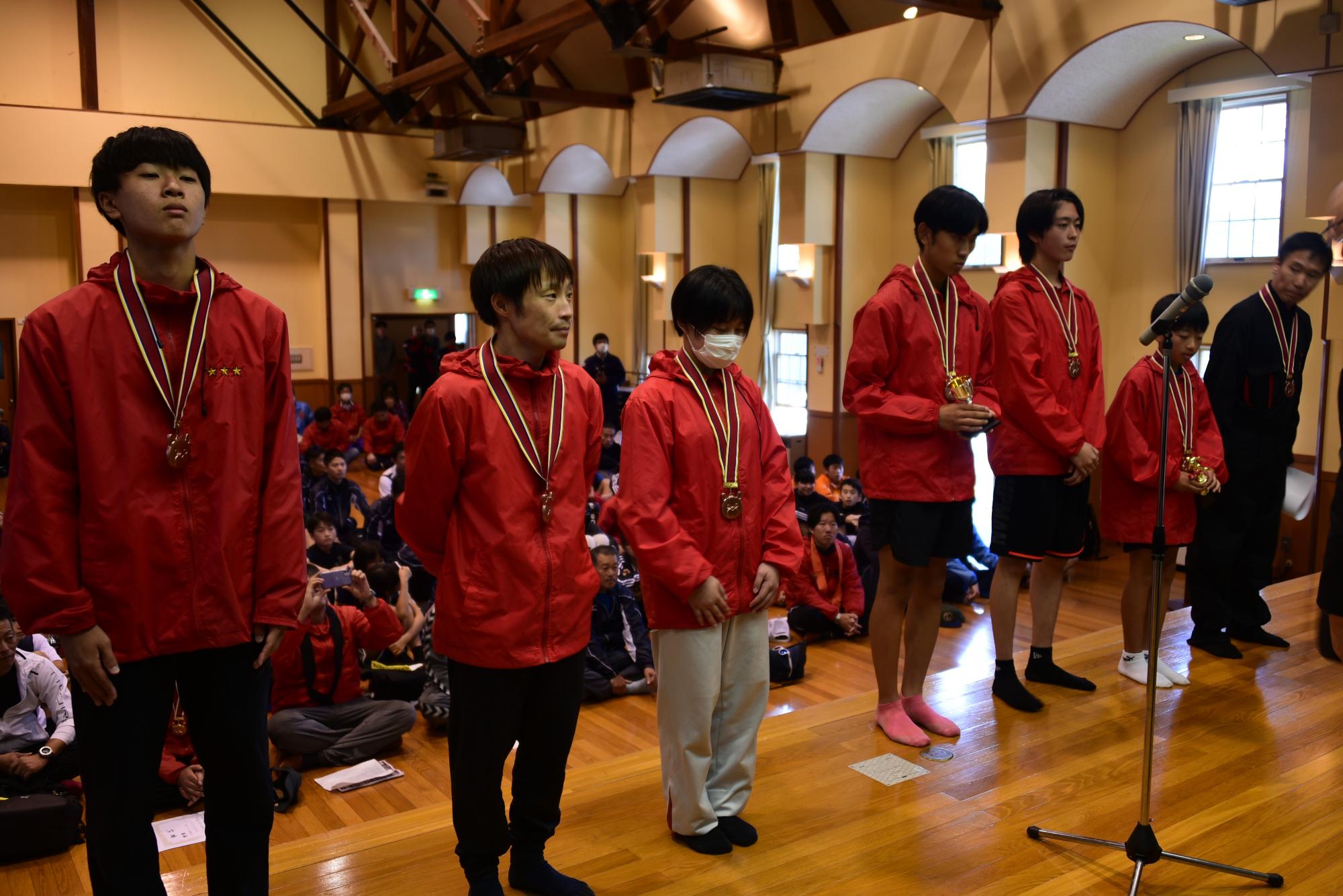 第40回アップル町民駅伝競走大会-22(第三位は大谷神チーム)