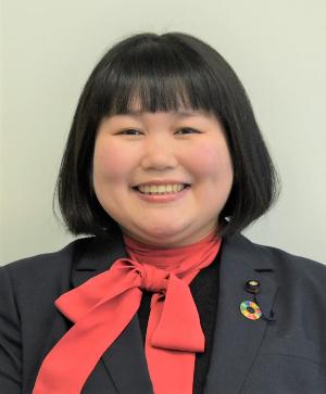 青木裕子議員の顔写真