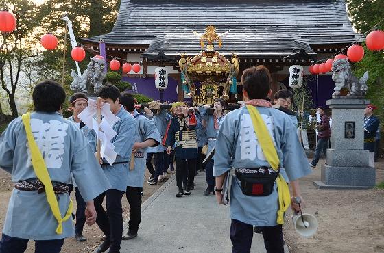 弟子ウサヒ、豊龍まつり、神輿上げ