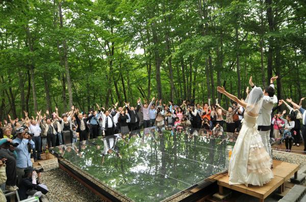 「空気神社ウェディング」の様子の写真4