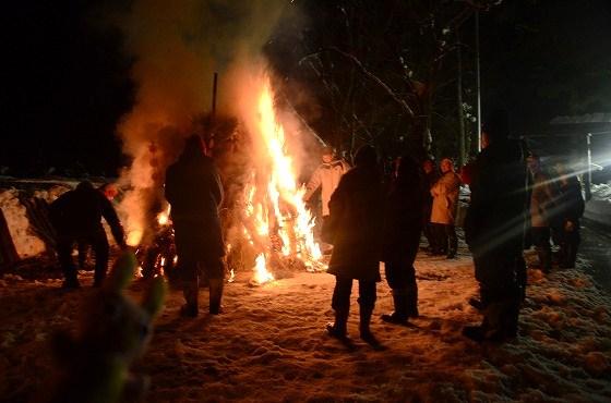 白山神社、おさいとう