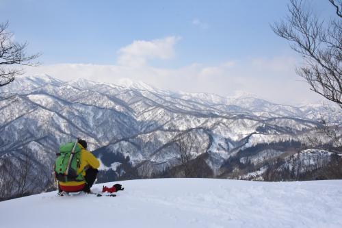 山上で登山者を撮影した写真2