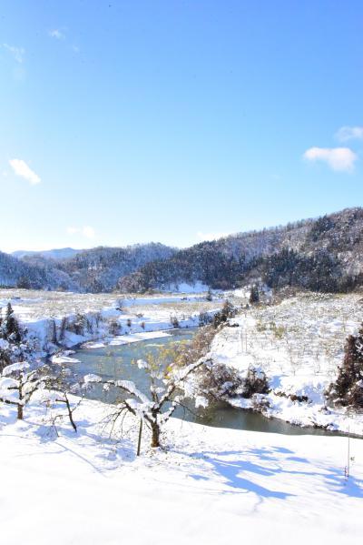 沼向地区にある「最上川ビュースポット」からの雪景色の写真