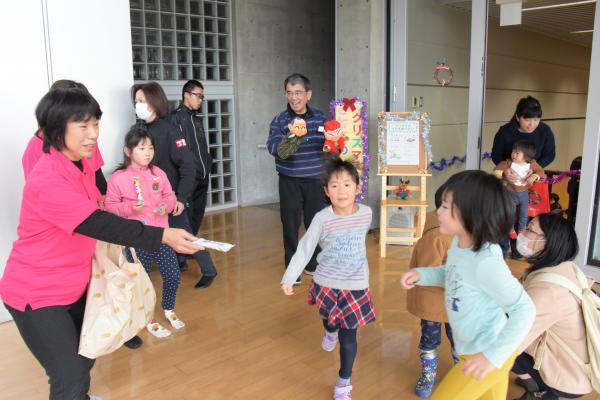 クリスマス子どものつどいの様子の写真13