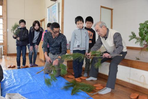 門松づくり教室の様子の写真10