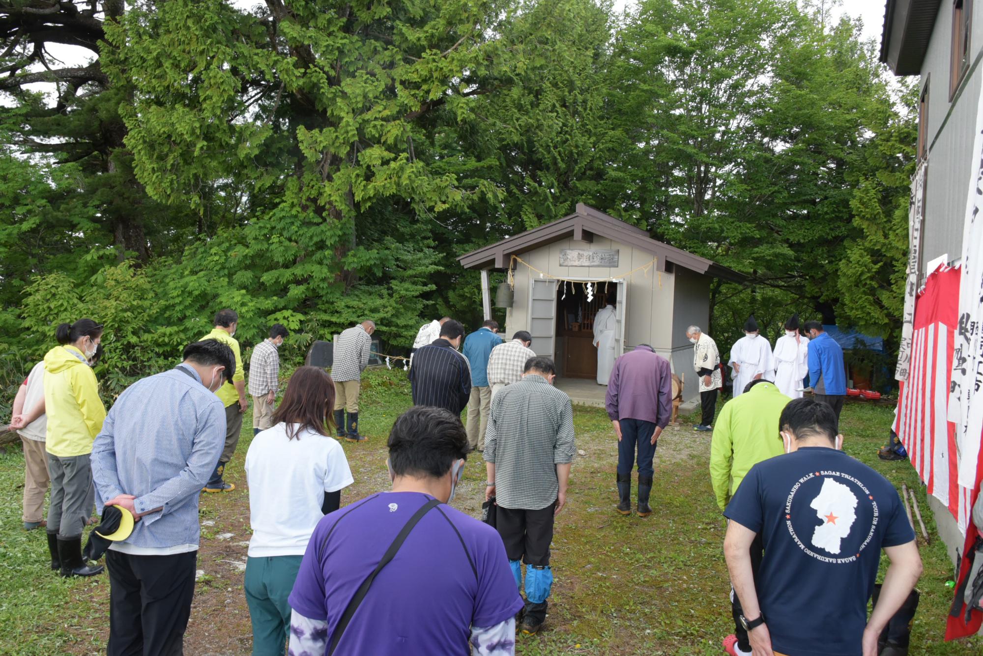 朝日連峰夏山開きの安全祈願祭