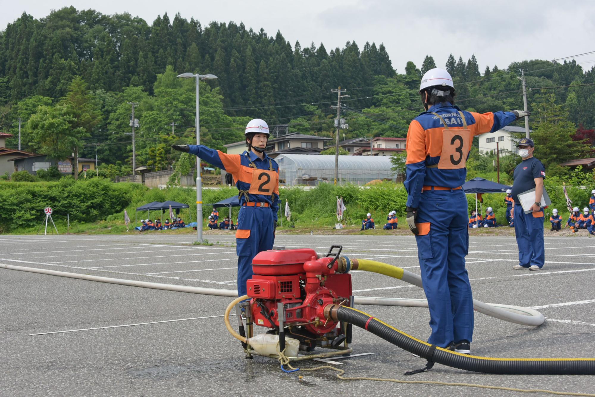 小型ポンプ操法の写真