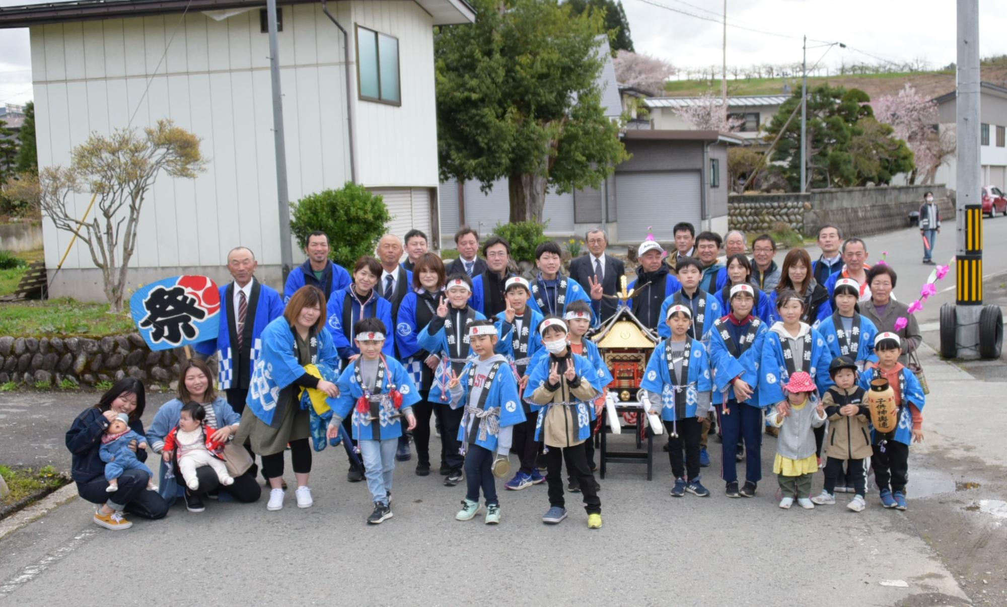 各地区のお祭りの様子3