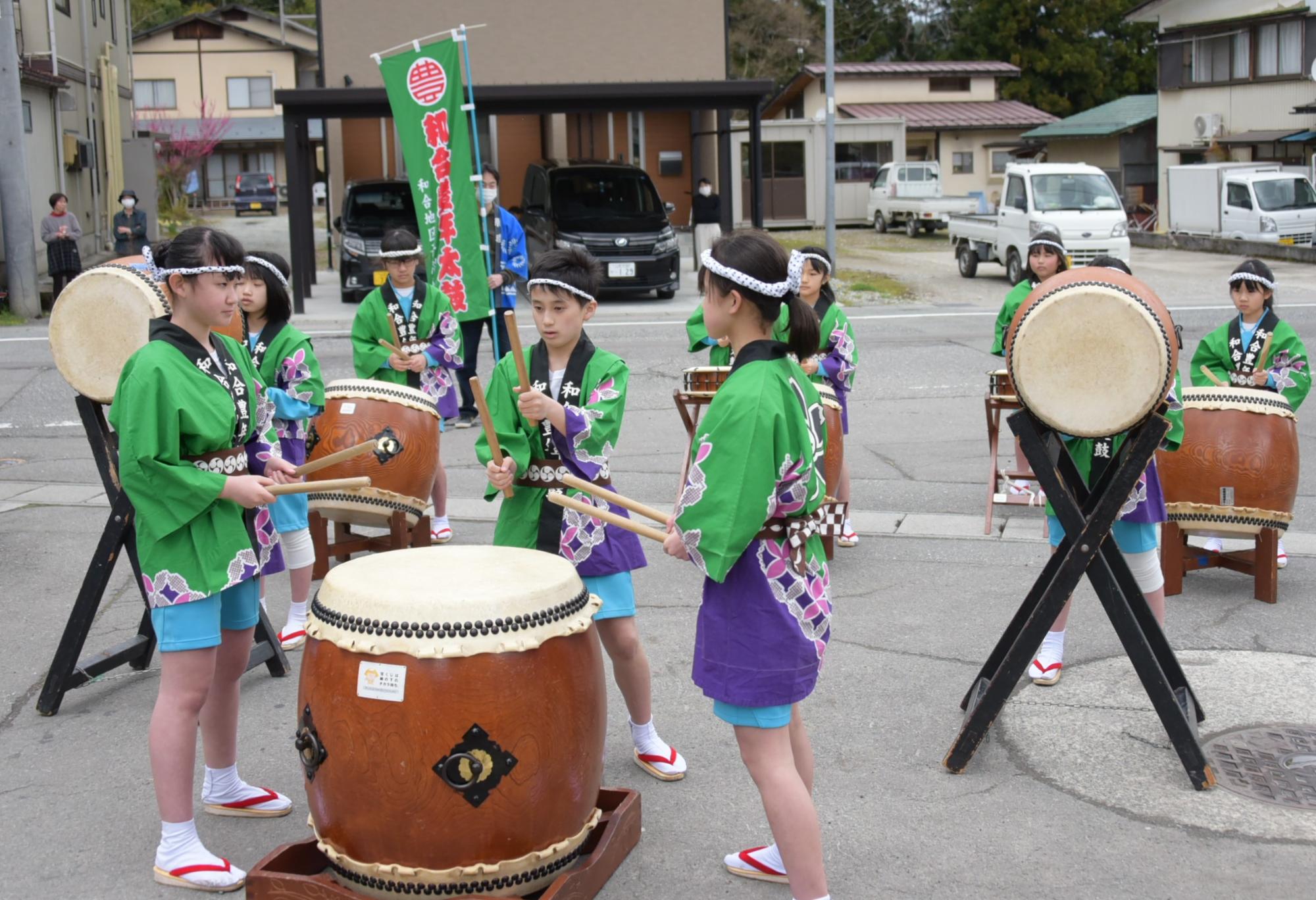 各地区のお祭りの様子5