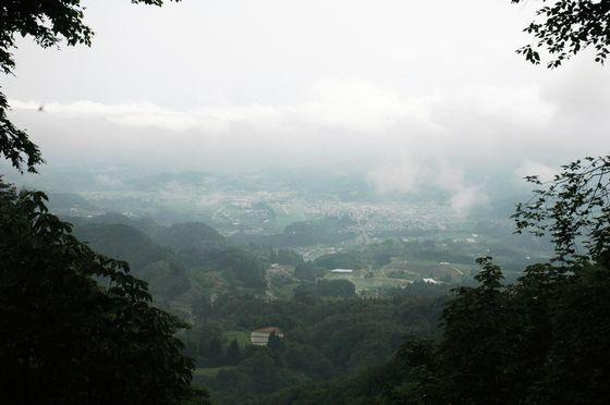 東展望台から見た宮宿地区の眺望の写真