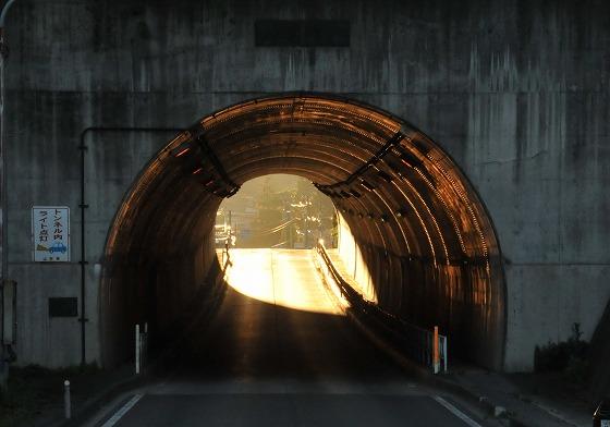 午後6時24分頃の太郎トンネルの写真