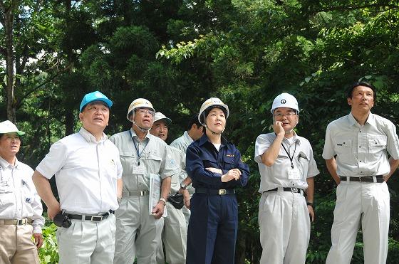 7月20日 吉村知事が災害現場を視察