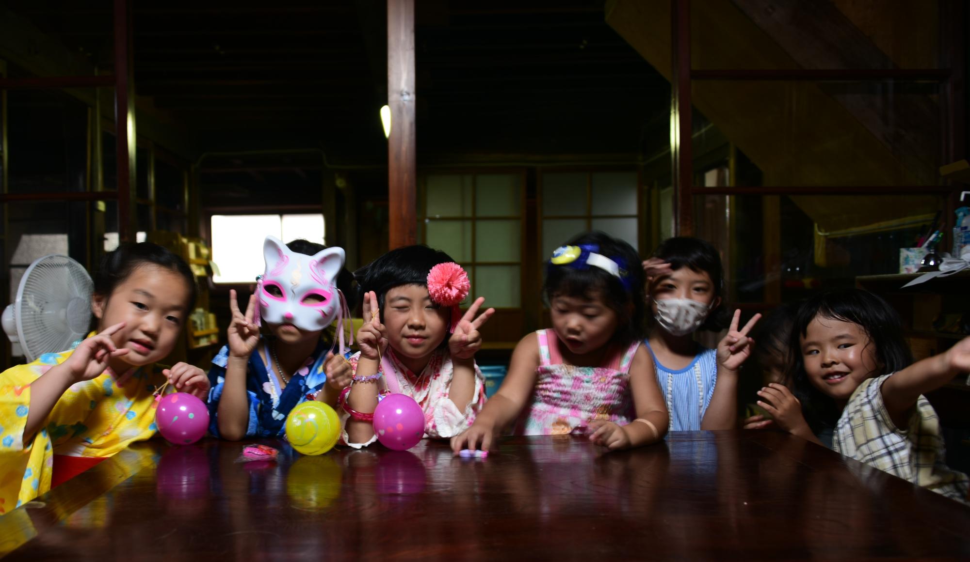 すんたく市夏まつり（子どもたちの集合写真）