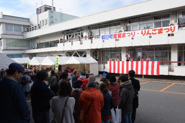 開会セレモニーの写真